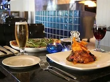Manor Court Hotel Carnaby