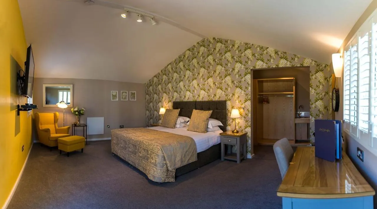 ***  Manor Court Hotel Carnaby Großbritannien